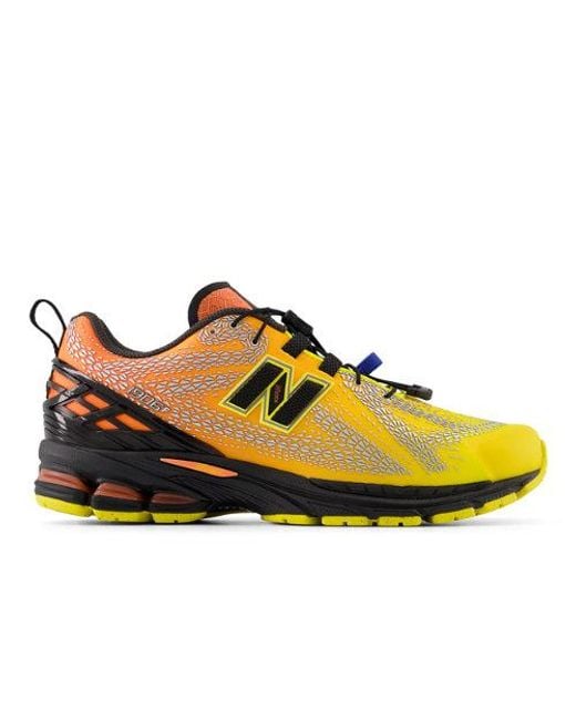 New Balance Yellow U1906F Sneakers