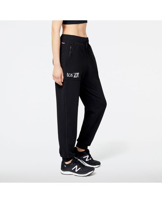 New Balance London Edition Q Speed jogger In Black Poly Knit