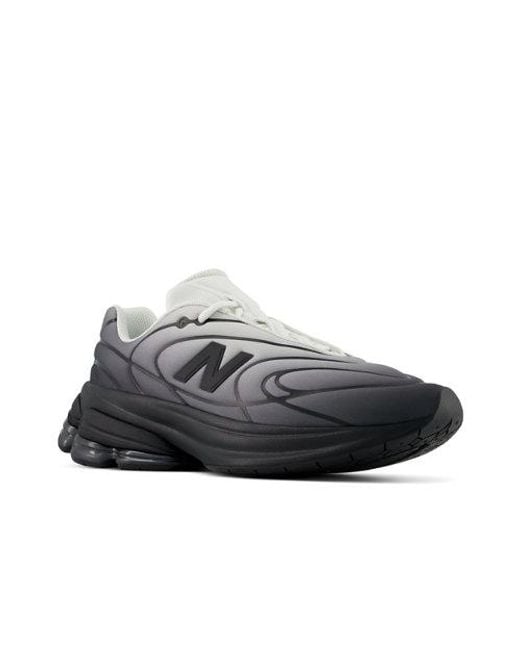 New Balance Black 5030
