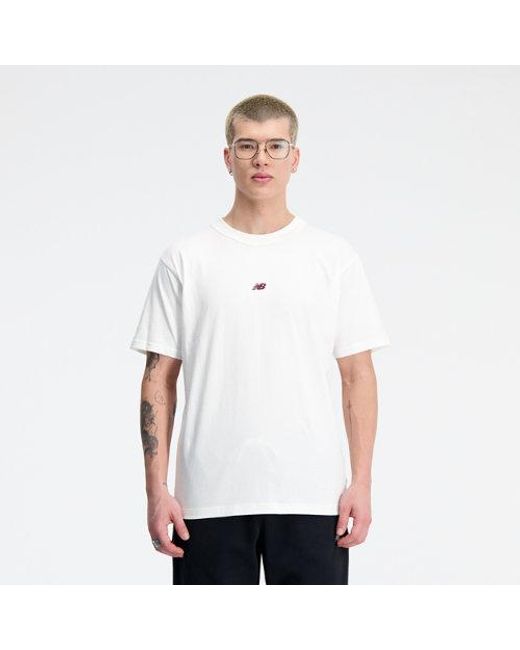 Homme T-Shirt Athletics Remastered Graphic Cotton Jersey Short Sleeve En, Taille New Balance pour homme en coloris White