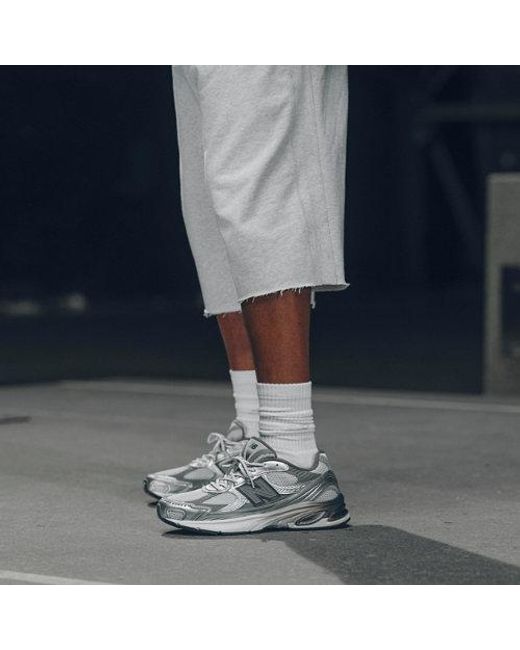 New Balance Gray Abzorb 2010 Days