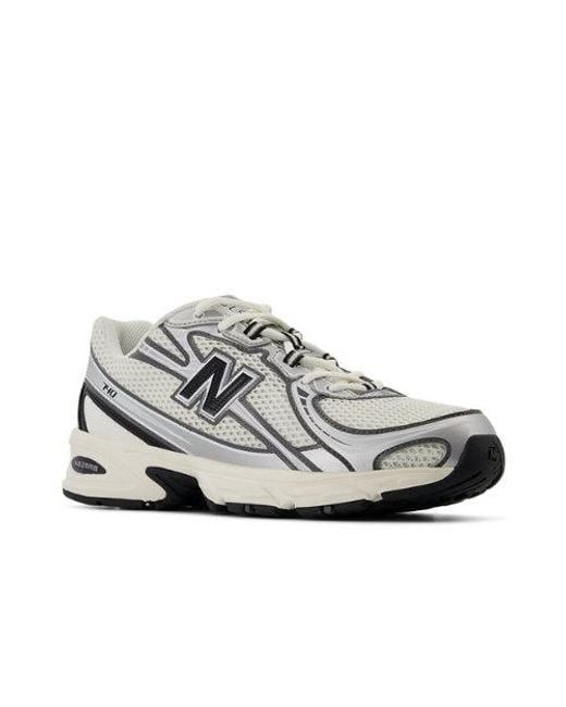 740, Talla New Balance de color White