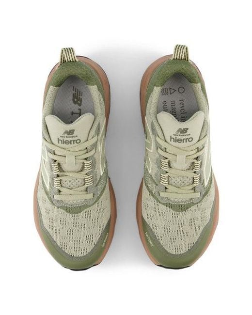 Donna Fresh Foam X Hierro V9 di New Balance in Green