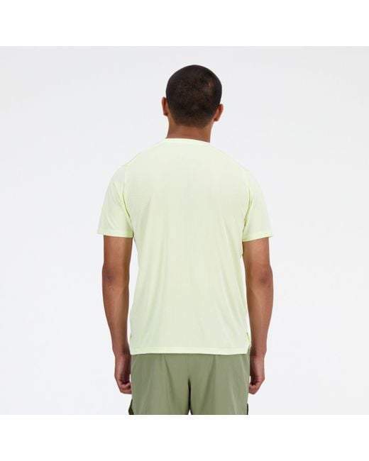 New Balance Athletics t-shirt in gelb in Green für Herren