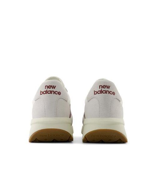 New Balance Multicolor 370