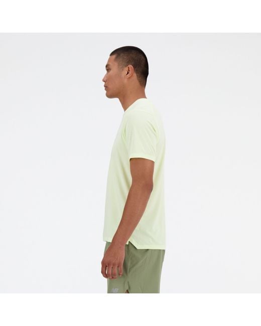 New Balance Athletics t-shirt in gelb in Green für Herren