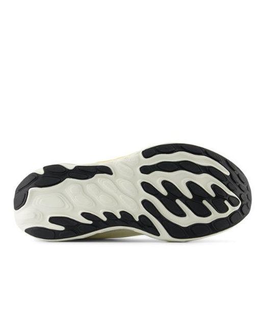 New Balance White Fresh Foam X Vongo V6 Running Shoes