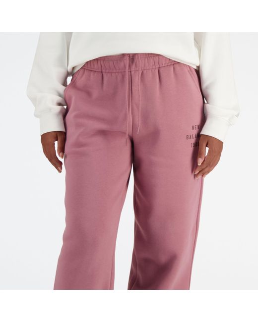 New Balance Icon Collegiate Fleece jogger In Pink Cotton