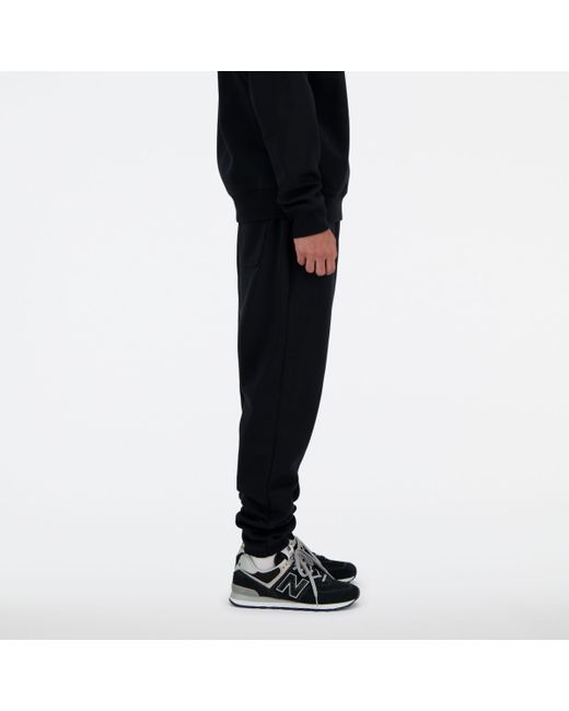 New Balance Hyper Density Cargo jogger In Black Poly Knit for men