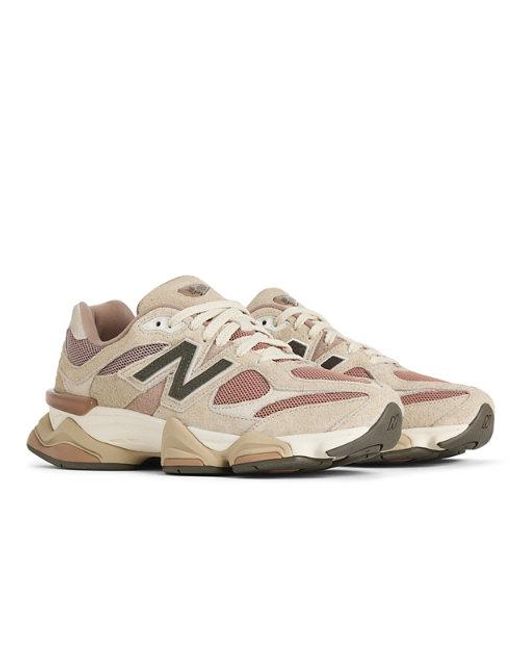 New Balance Pink 9060