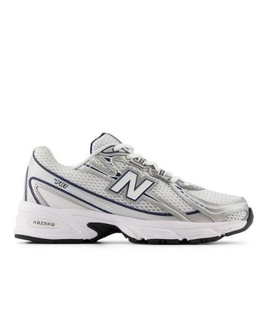 New Balance White 740