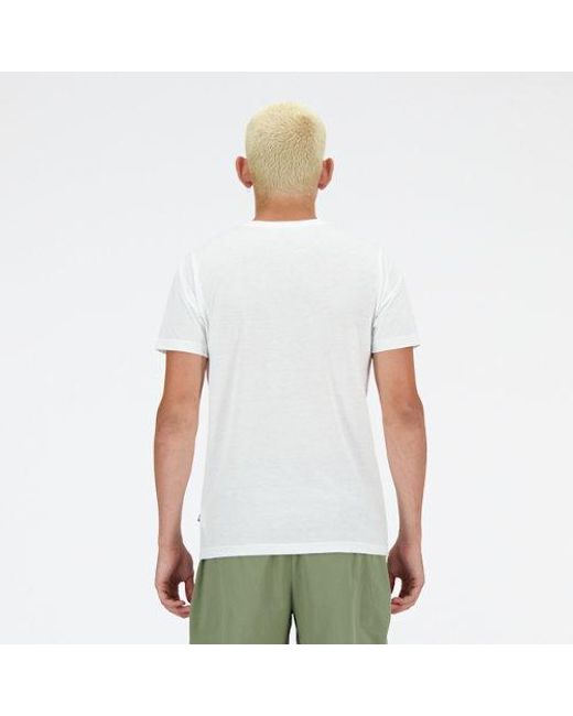 New Balance Sport Essentials Heathertech Graphic T-shirt In White Poly Knit for men