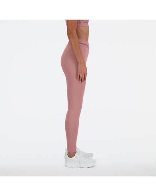 Nb sleek high rise sport legging 25" in rosa di New Balance in Red