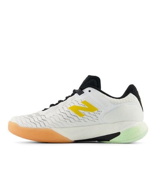 New Balance Fresh Foam X Ct-Rally V2 in het White