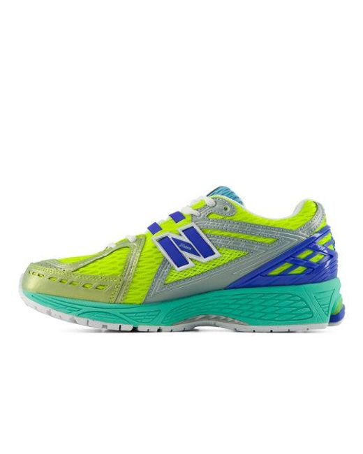 New Balance Green 1906R Sneakers