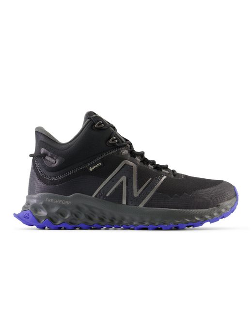 New Balance Black Fresh Foam Garoé Midcut Gore-tex® Hiking Shoes for men