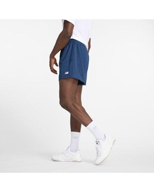 New Balance Sport essentials mesh short 5" in blau in Blue für Herren