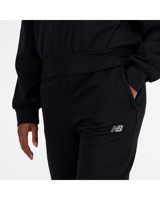 New Balance Tech Knit Pant In Black Poly Knit