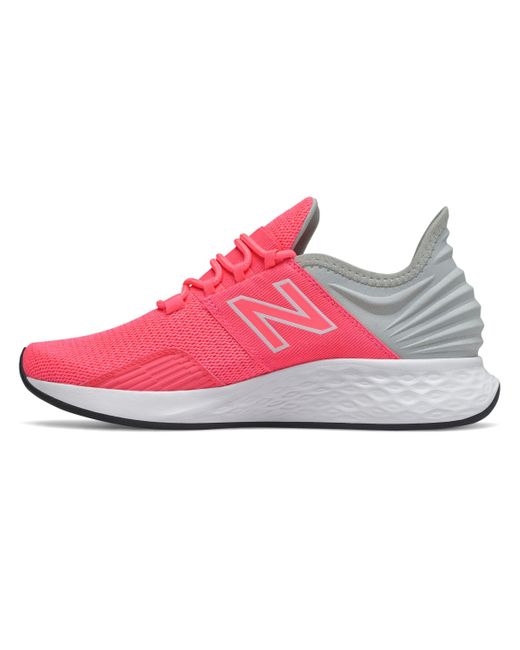 new balance fresh foam roav pink