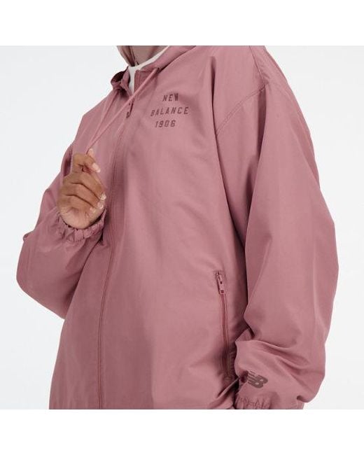 New Balance Iconic Collegiate Woven Jacket In Pink Polywoven