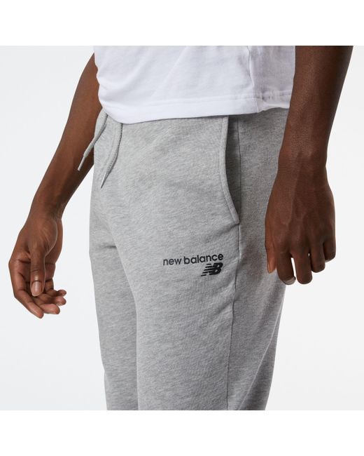 Pantaloni nb classic core fleece in grigio di New Balance in Gray da Uomo