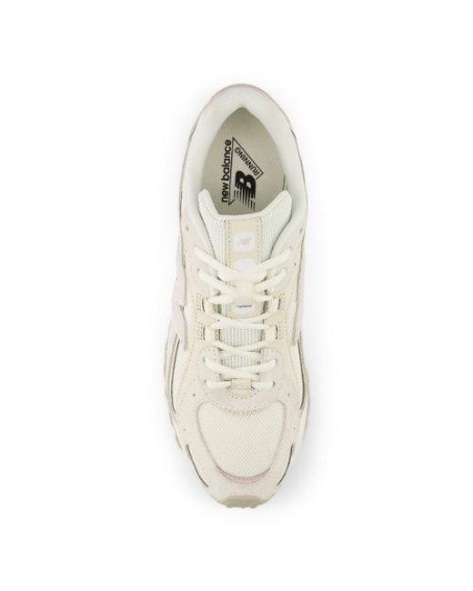New Balance White 204L