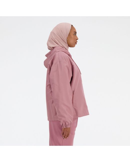 New Balance Pink Iconic collegiate woven jacket in rosa