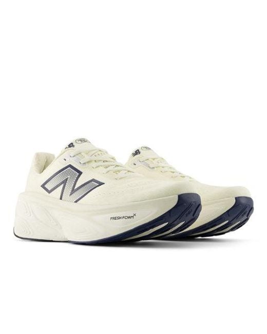 Uomo Fresh Foam X More V5, Sintetica, Taglia di New Balance in White da Uomo