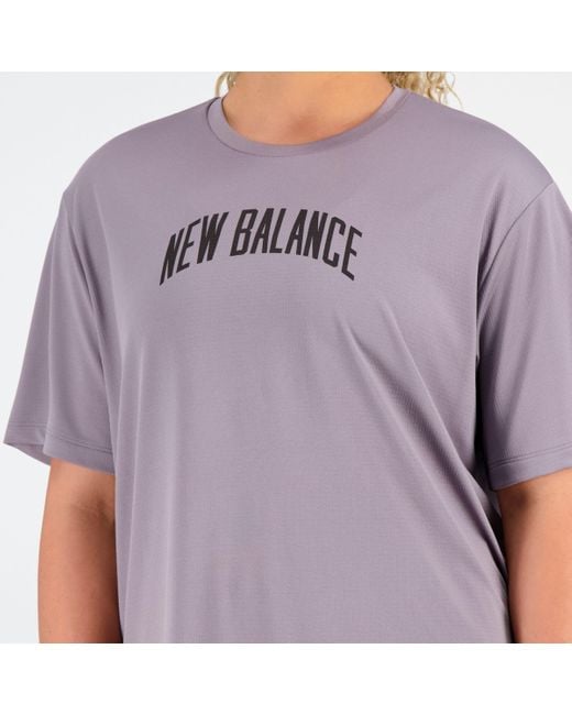 New Balance Purple Relentless oversized tee in grau