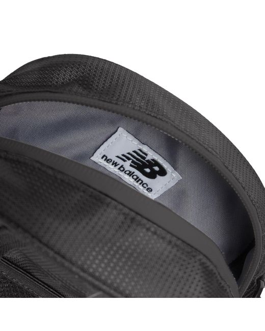 Opp core shoulder bag New Balance de color Black
