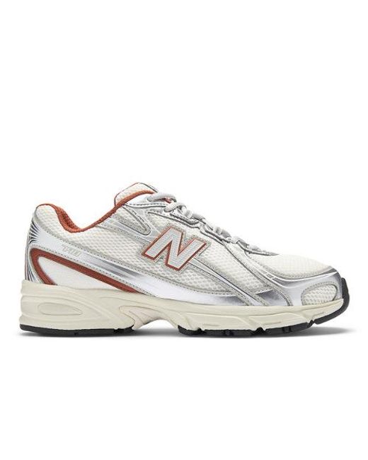 New Balance White 740