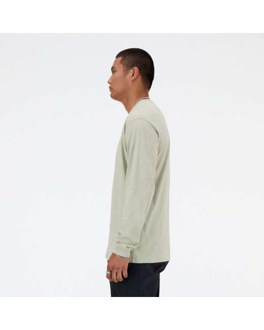 Hyper density graphic long sleeve t-shirt in verde di New Balance in Green da Uomo