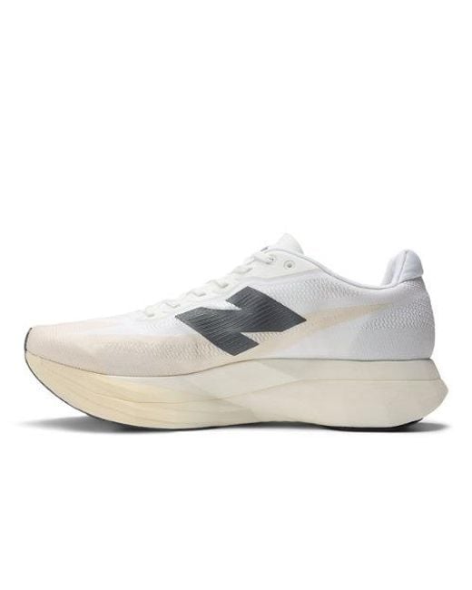 Hombre Fuelcell Supercomp Elite V5, Talla New Balance de hombre de color White
