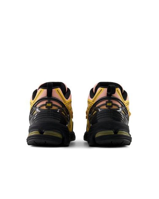 New Balance Yellow 1906E