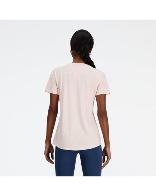 Femme Jacquard Slim T-Shirt En, Poly Knit, Taille New Balance en coloris White