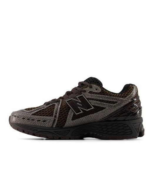 New Balance Black U1906R