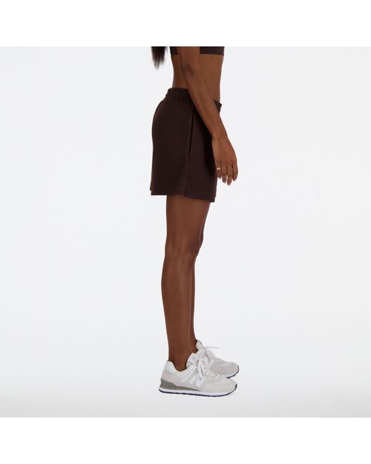 Linear heritage french terry short in nero di New Balance in Brown
