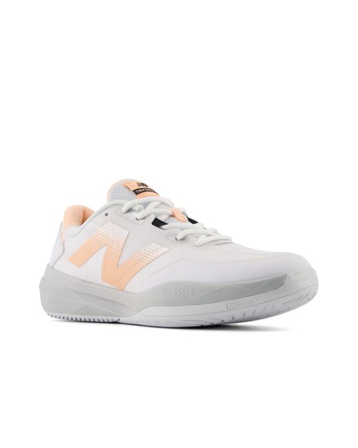 New Balance White Fuelcell 796v4 padel in weiß/orange/grau