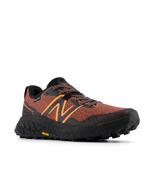 New Balance Fresh Foam X Hierro V7 Gore-Tex in het Brown