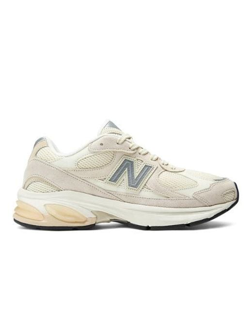 New Balance White Abzorb 2010