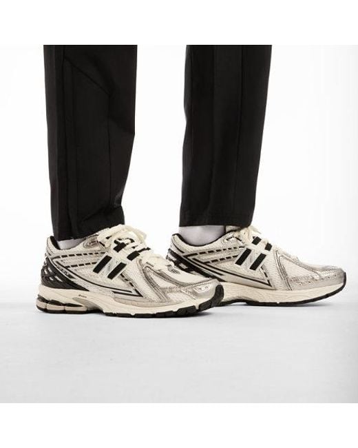 New Balance Black Utility Woven Pant for men