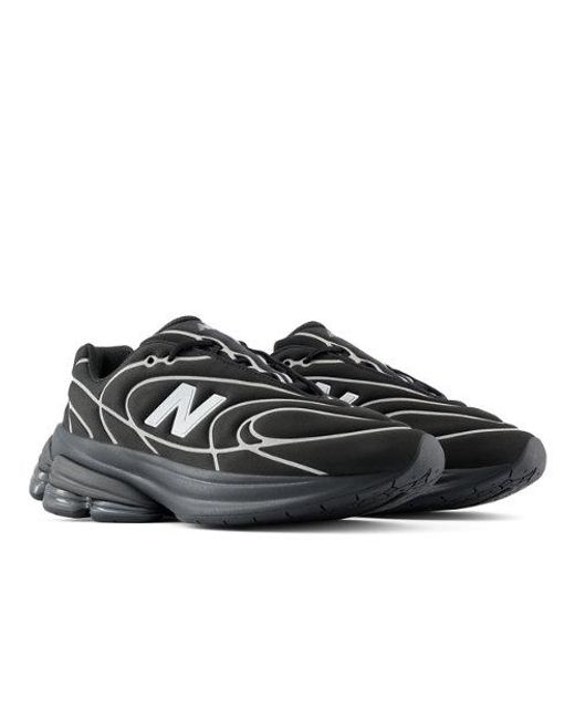 New Balance Black 5030