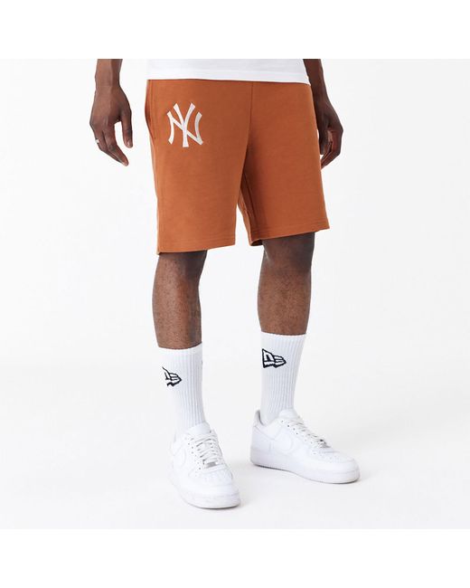 KTZ Brown New York Yankees League Essential Shorts for men