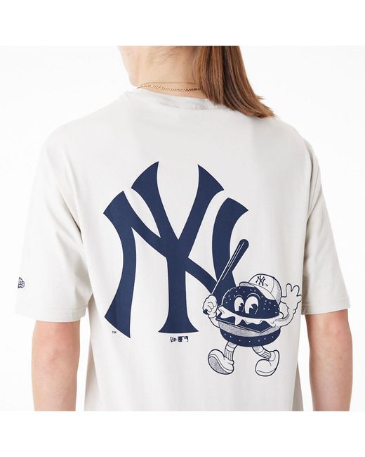 KTZ White New York Yankees Mlb Food Graphic Stone Oversized T-shirt for men