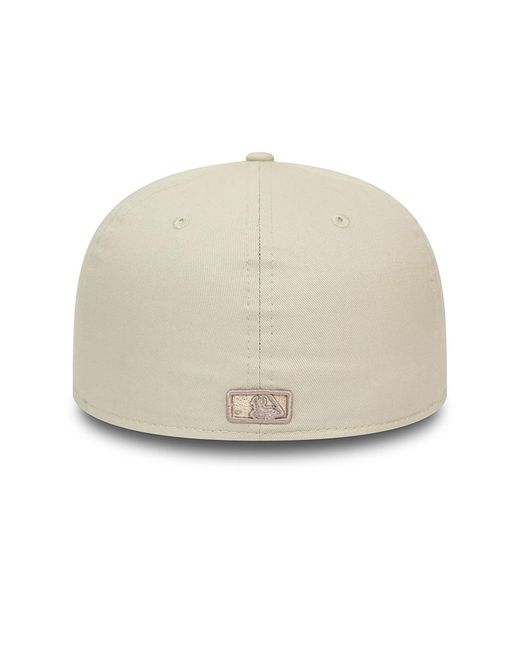KTZ Natural New York Yankees League Essential Light Beige 59fifty Fitted Cap for men
