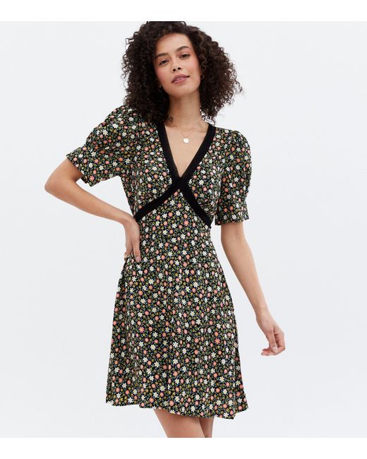 New Look Synthetic Tall Black Ditsy Floral Lace Trim Mini Tea Dress