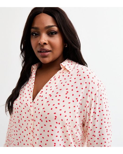 New Look Pink Plus Size Light Lip Print Shirt Curves