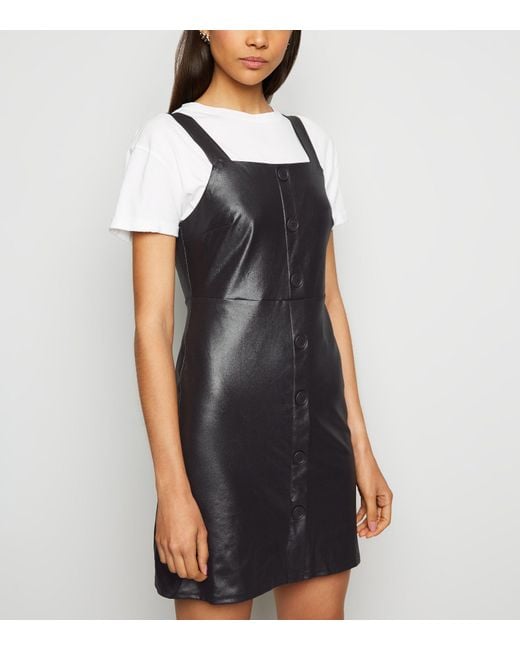 new look black pinafore