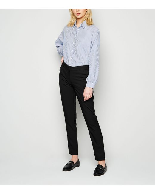 black trousers slim leg