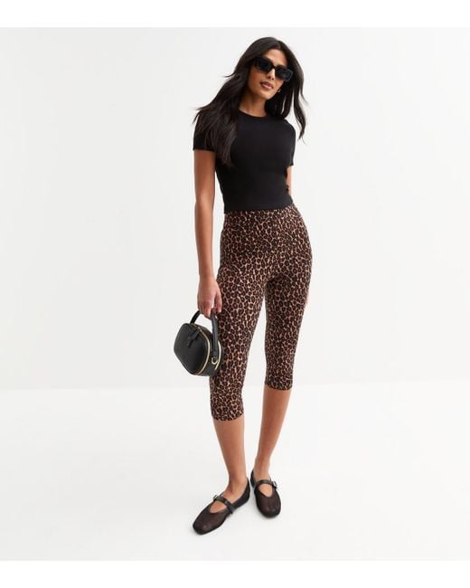 New Look Red Tall Leopard Print Capri Leggings